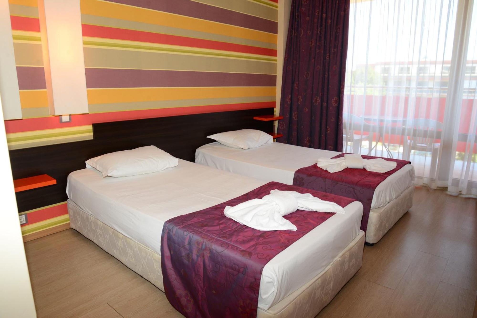 North Beach Hotel Primorszko Kültér fotó